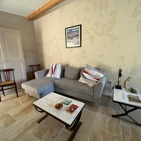 Gite Du Vallon Des Sources Мийо Екстериор снимка
