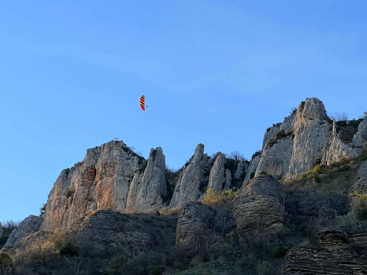 Gite Du Vallon Des Sources Мийо Екстериор снимка